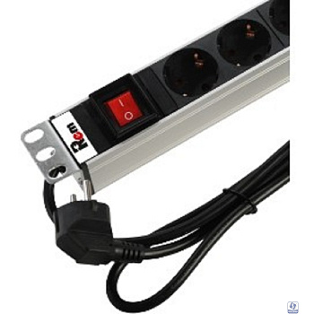 ЦМО Блок розеток Rem-16 с выкл и USB-портом, 6 Schuko, 16A, алюм., 19", шнур 1,8 м.(R-16-6S-V-U-440-1.8)