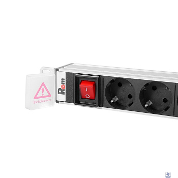 REM Верт блок розеток Rem-16, 1 фаза 16A, выкл, 48 C13, 1420 мм, вх C20 IEC 320 (R-16-48C13-V-1420)